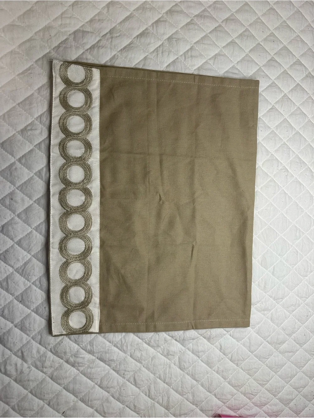 NWOT Mud Pie Linen Guest Towel Beige Embroidered Circle Trim Hand Towel - 1